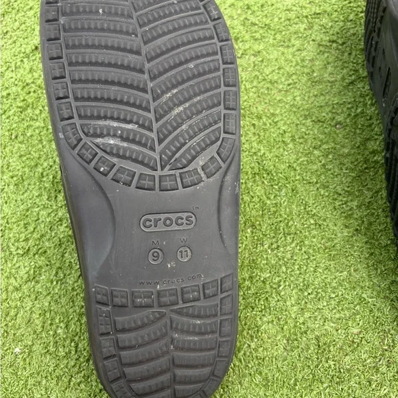 CROCS Black Glitter Sandals with Colorful Charms - Picture 8 of 8